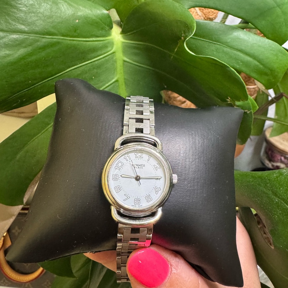 Stunning Hermés Pullman Watch